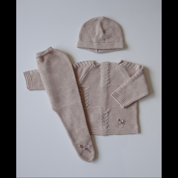 Baby Unisex knit Set NEW - Picture 2 of 2